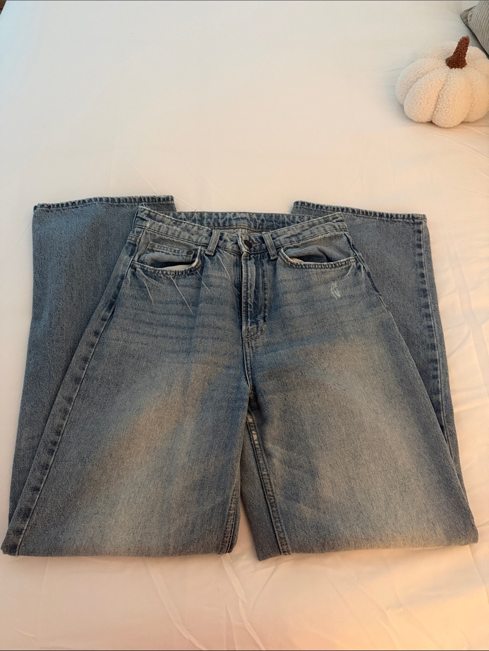 H&M Classic High-Rise Light Blue Women's Jeans Size 6